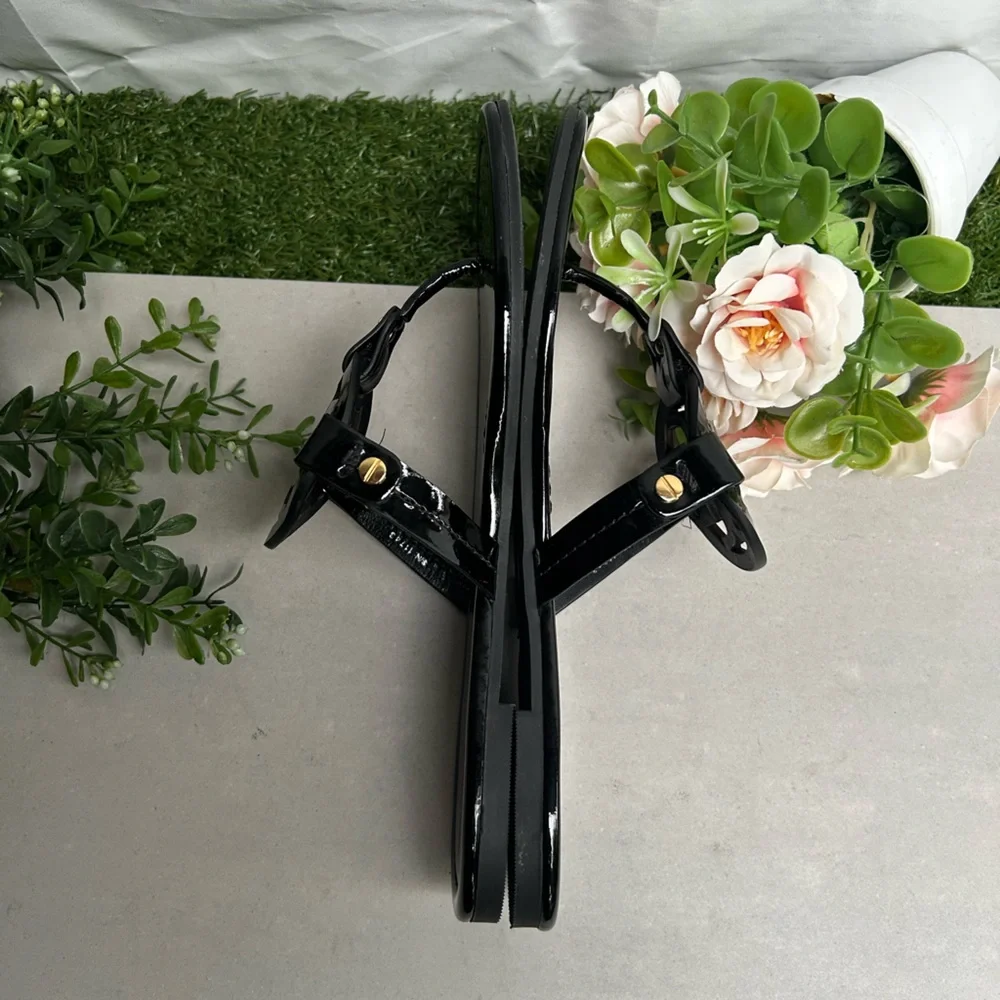 Tory Burch Miller Patent Leather Thong Sandals black size 7.5 gently worn